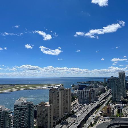 High Rise Condo With Stunning Lake And Cn Tower View Toronto Exterior photo